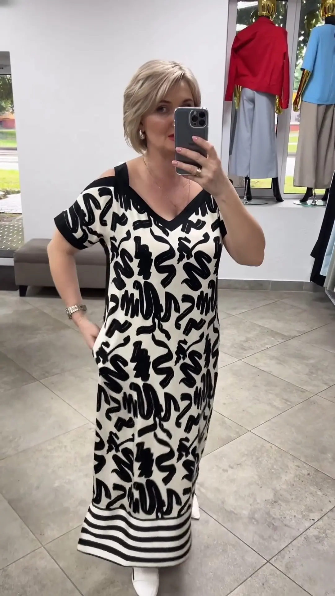 Nya sommarklänningar - Off-Shoulder V-Neck Fashionable Breathable Dress