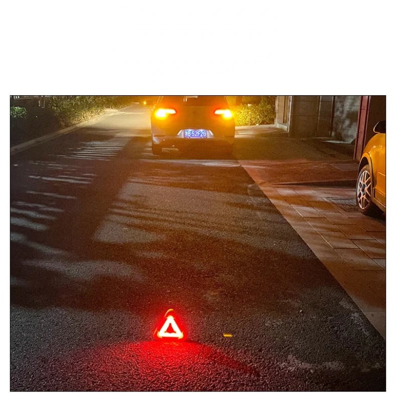 🚗🆘3-i-1 triangulär solcellsdriven nödblinkers för vägkanten✨