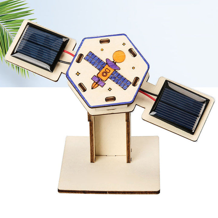 🚀Kreativa modeller av artificiella satelliter i rymden🌍