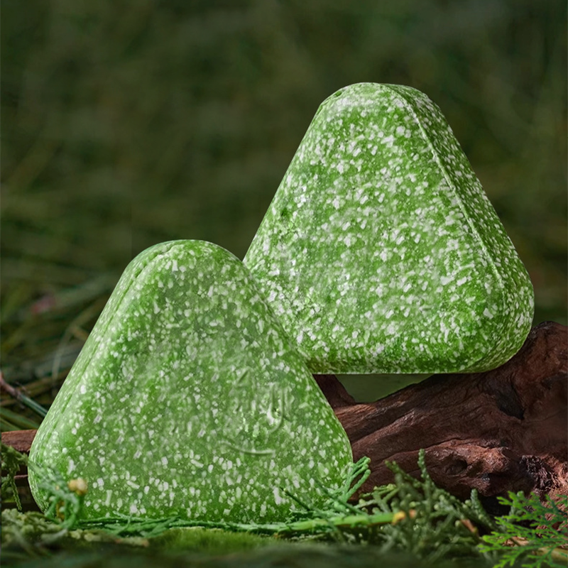 Naturlig schampotvål för stärkande hår