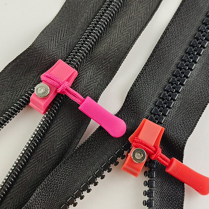 🛠️ 50% RABATT STORT SPECIALERBJUDANDE! ✨ Enkel Dragkedjereparationssats - Inkluderar 8 Stilar av Drag och 12 Slidar för Väskor, Jackor & Resväskor 🔩📦