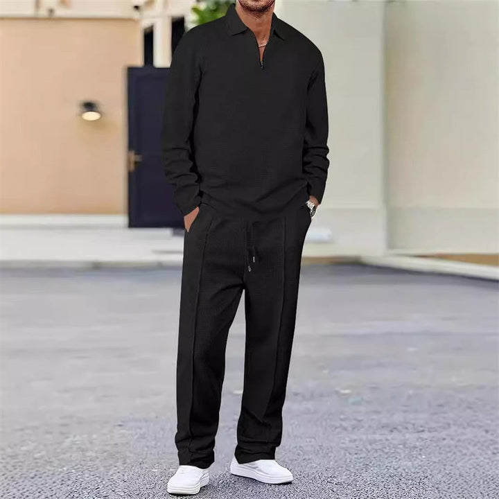 Nu 50 % vårrabatt💥Waffle Tie-Neck Sweater & Straight Leg Pants – Everyday Comfort Set for Men👕👖A set that is comfortable, but not sloppy