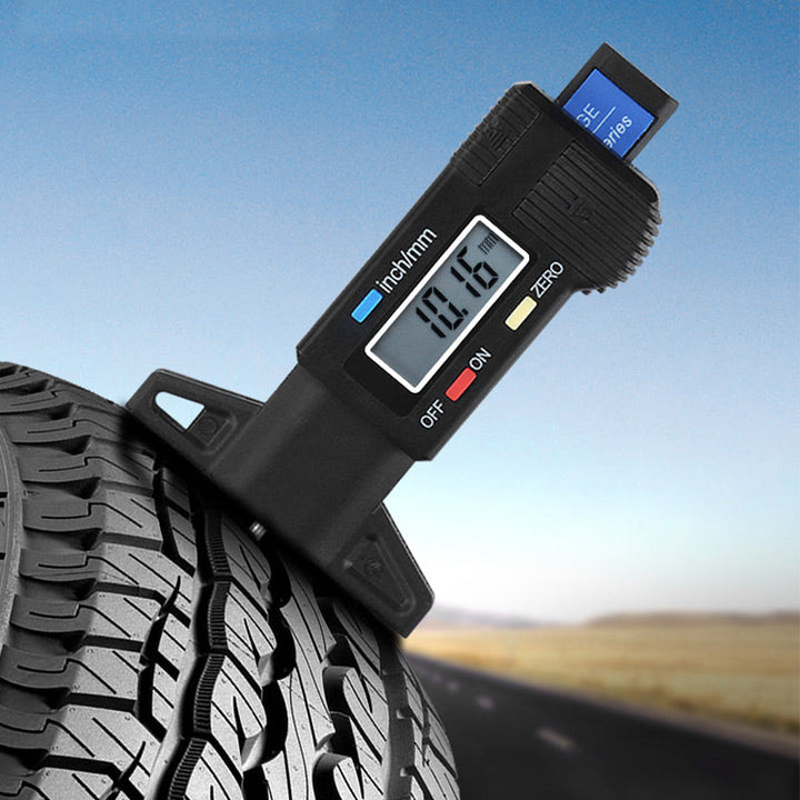 🚗 KÖP 2, FÅ 1 GRATIS! 📏 Digital Mätare för Däckmönsterdjup – Exakt Mätning, Omedelbart Resultat & Robust Design 🛞